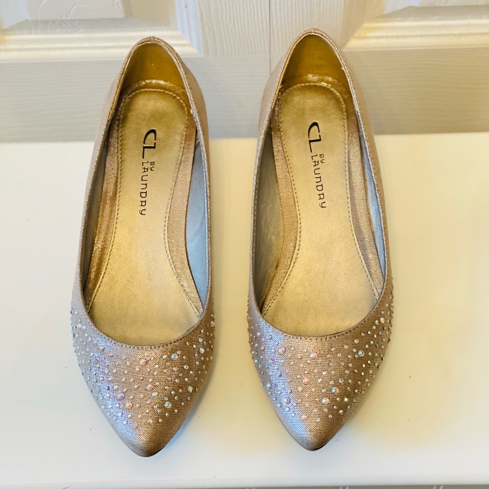 CL BY LAUNDRY Slip Ons